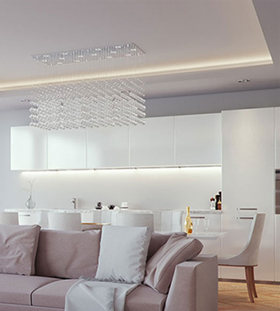 Натяжной потолок на кухне